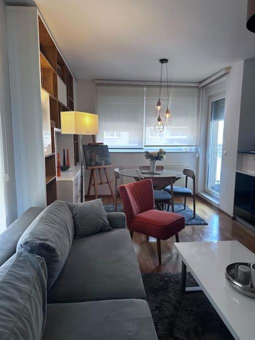 Apartman Pionirska Dolina SJJ Extérieur photo